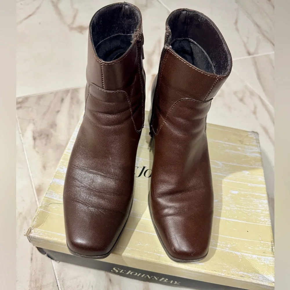Dark Brown Genuine Leather Ankle Boots Block Heel Size 9M